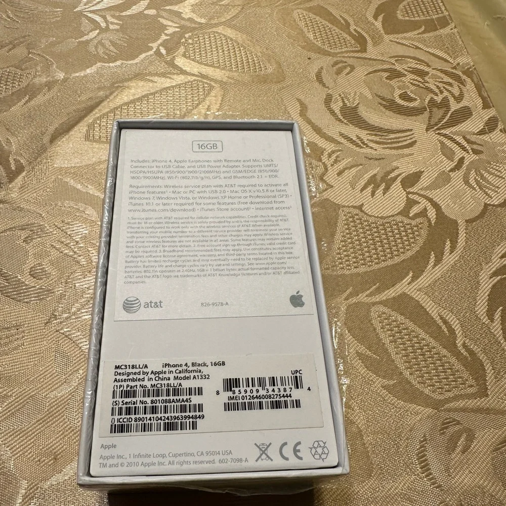 Apple iPhone 4 Box Only